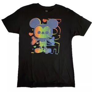 Funko Pop x Disney Mickey Mouse LOVE Rainbow Pride Edition T-Shirt Size Large